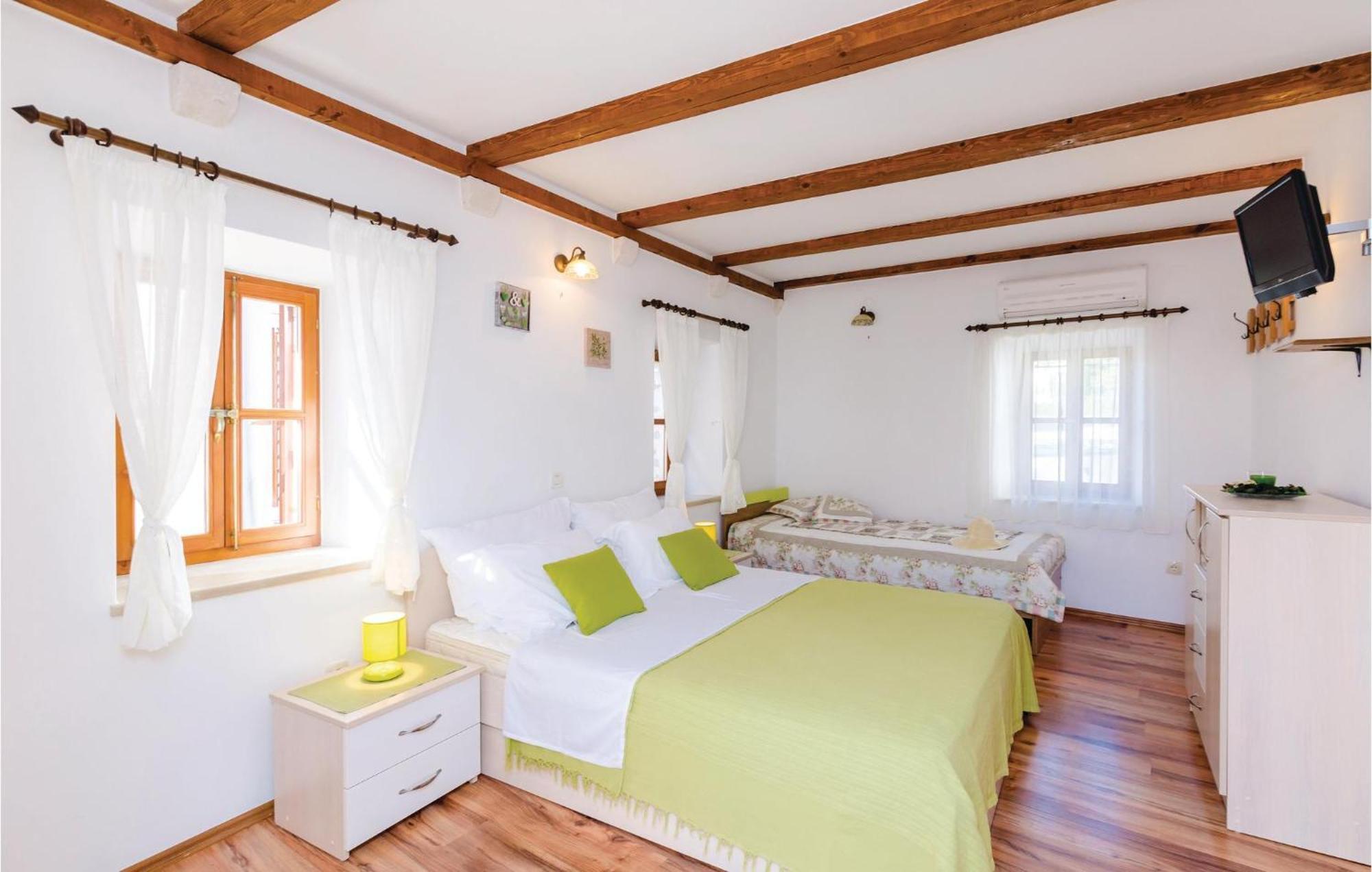 Cozy Home In Slano With Wifi מראה חיצוני תמונה
